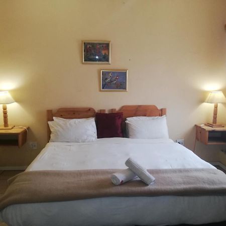 Machadodorp The Old Mill Hotel מראה חיצוני תמונה