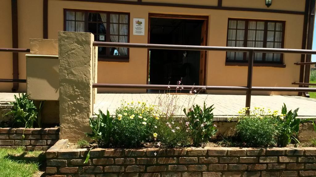 Machadodorp The Old Mill Hotel מראה חיצוני תמונה