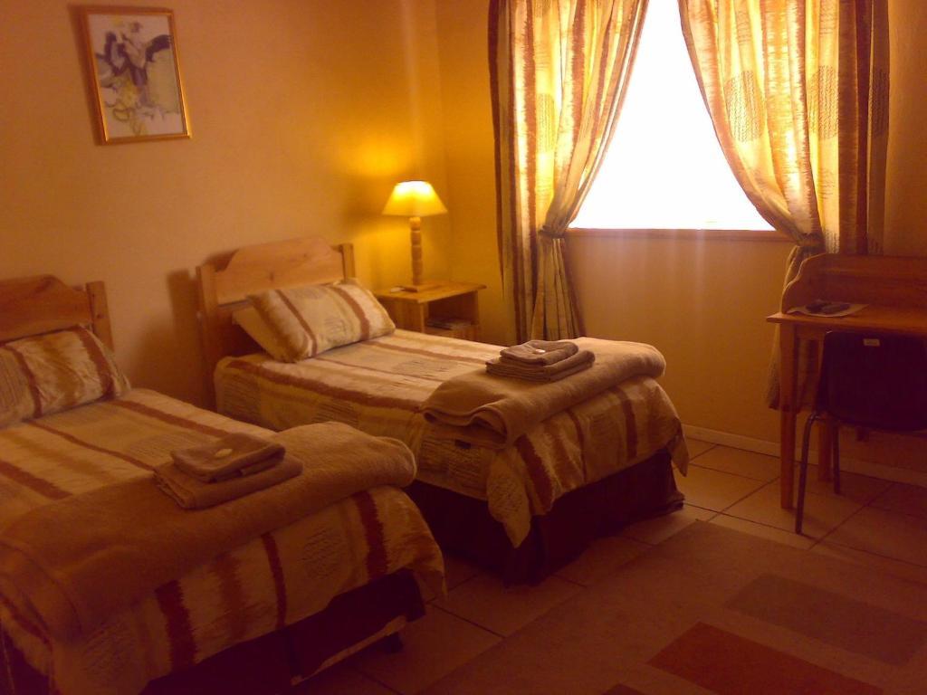 Machadodorp The Old Mill Hotel מראה חיצוני תמונה